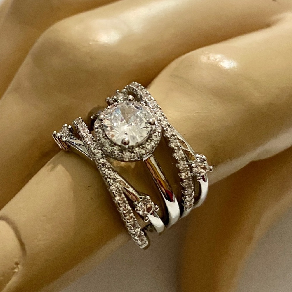 Faux Diamonds- Cubic Zirconia 925 Silver Filled Ring